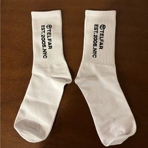EST. 2005 telfar Logo Socks - White